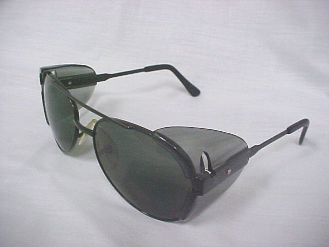 UVEX SPEC 1959 Cool Black Frame Safety Glasses W/Gray Lens