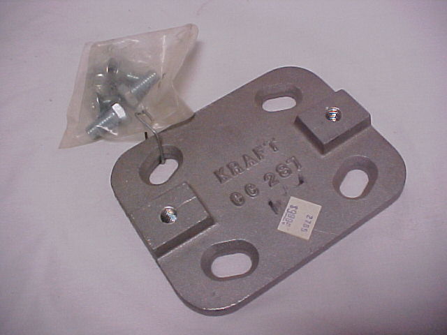 Converter Plate - For Use With EZY-Tilt & 4 Hole Bull Float