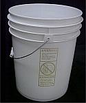 5 Gallon White Plastic Bucket